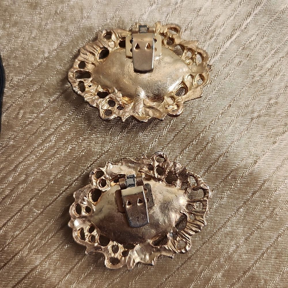 Shoe Clips - Picture 4 of 4